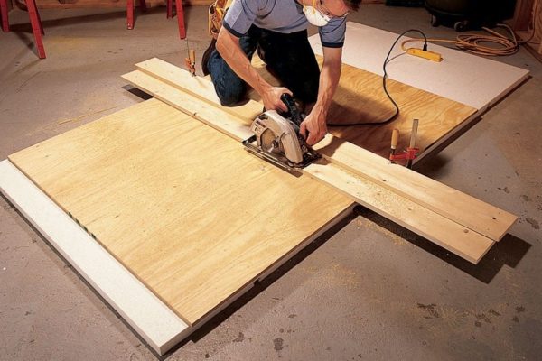 Cutting Plywood